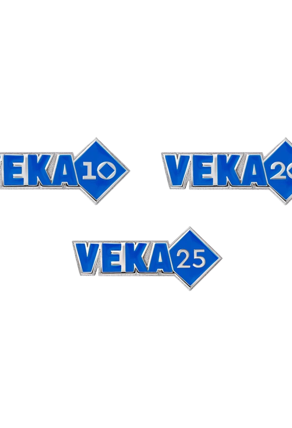Юбилейные значки "VEKA" фото